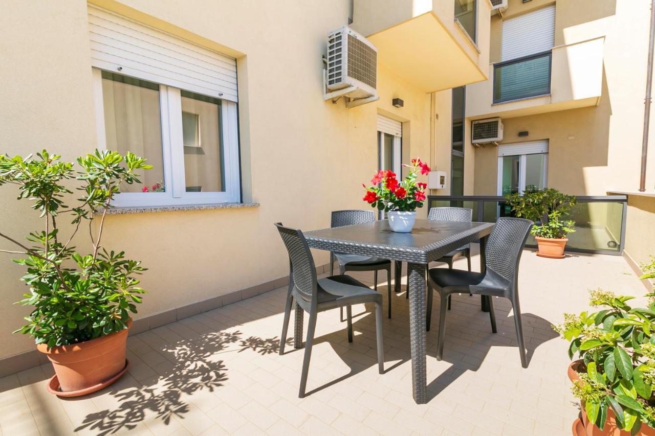Residence Hotel Le Stelle Rimini Exterior photo